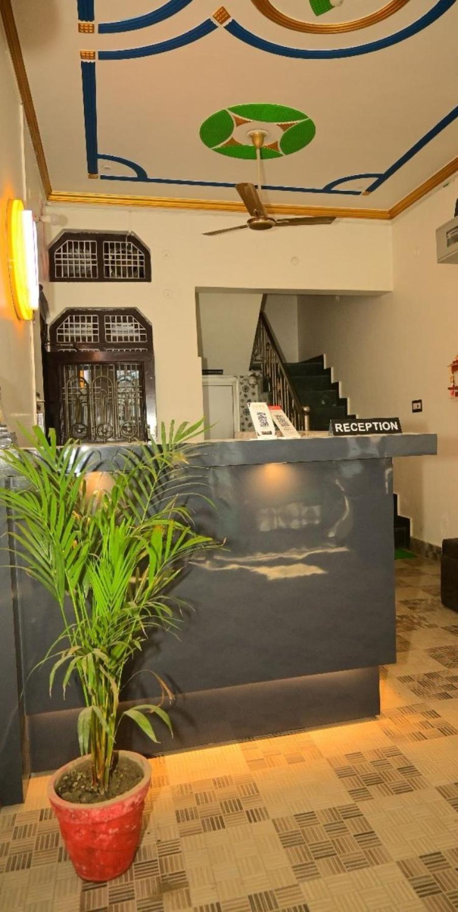 Shri Narayanam Guest House And Home Stay Ayodhya ภายนอก รูปภาพ