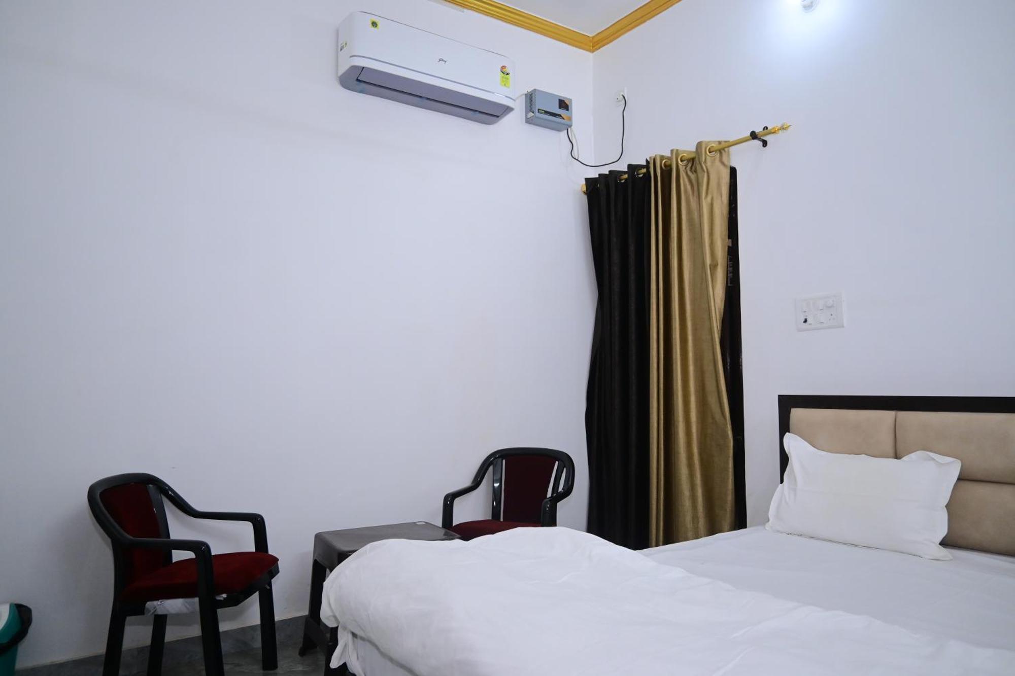 Shri Narayanam Guest House And Home Stay Ayodhya ภายนอก รูปภาพ